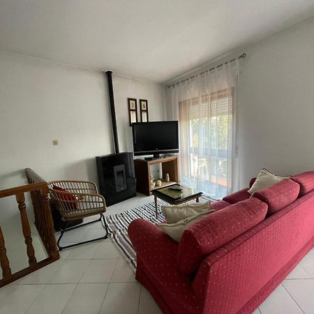 Casa Sr Do Calvario Пасуш-де-Феррейра Екстер'єр фото
